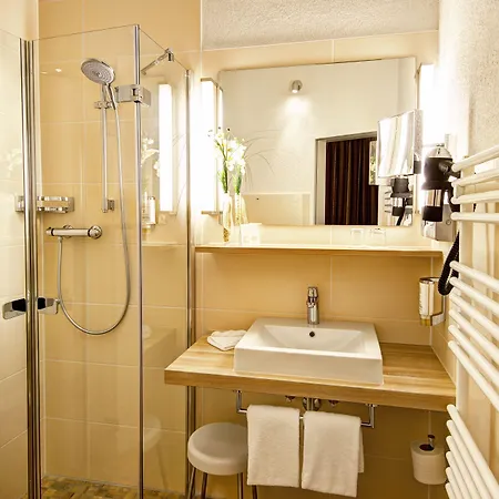 Nordwest-hotel Amsterdam فندق باد سفيشنآن