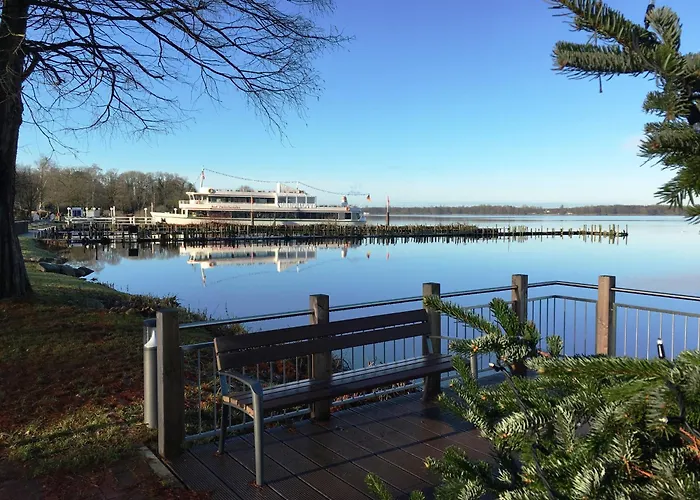 Nordwest-hotel Amsterdam Отель Бад-Цвишенан