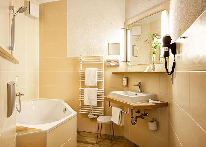 Nordwest-hotel Amsterdam Бад-Цвишенан