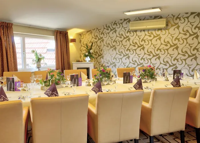 Nordwest-hotel Amsterdam Отель Бад-Цвишенан